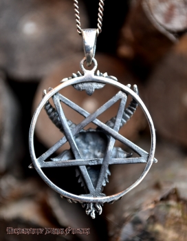 Das männliche Pentagramm wird vorwiegend in der schwarzen Magie als Schutzsymbol hergenommen.
